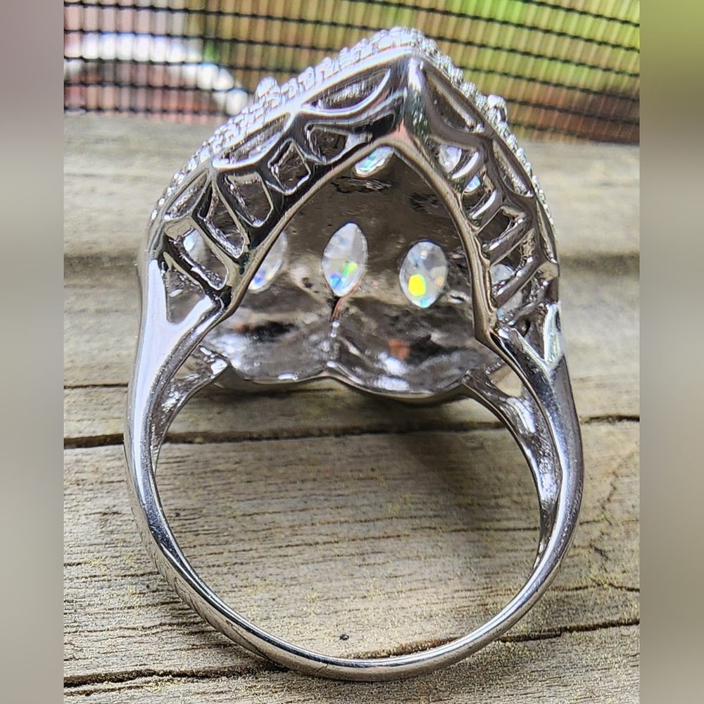 STERLING SILVER HEART RING SIZE 8 - Picture 5 of 11